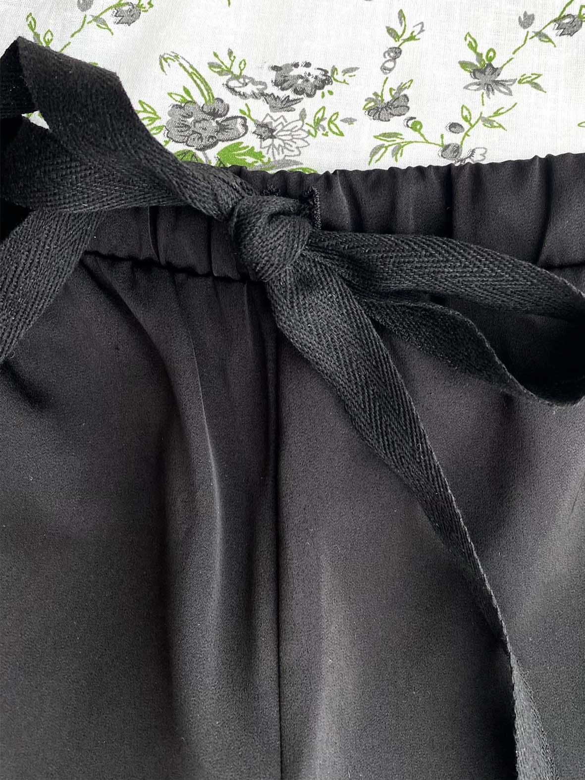 BLACK SILK SHORTS // WOMEN