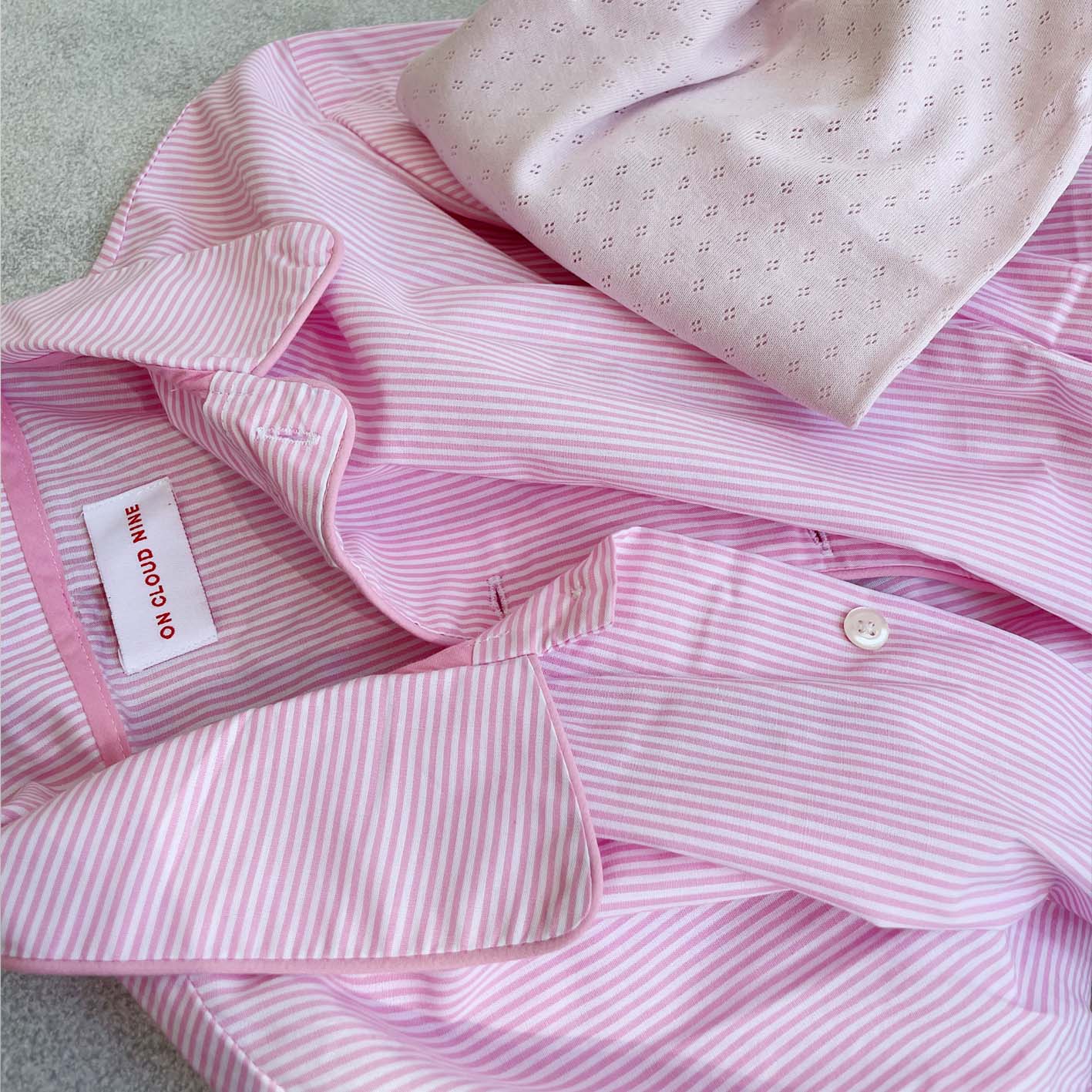 PYJAMAS SET // WOMEN // PINK STRIPES