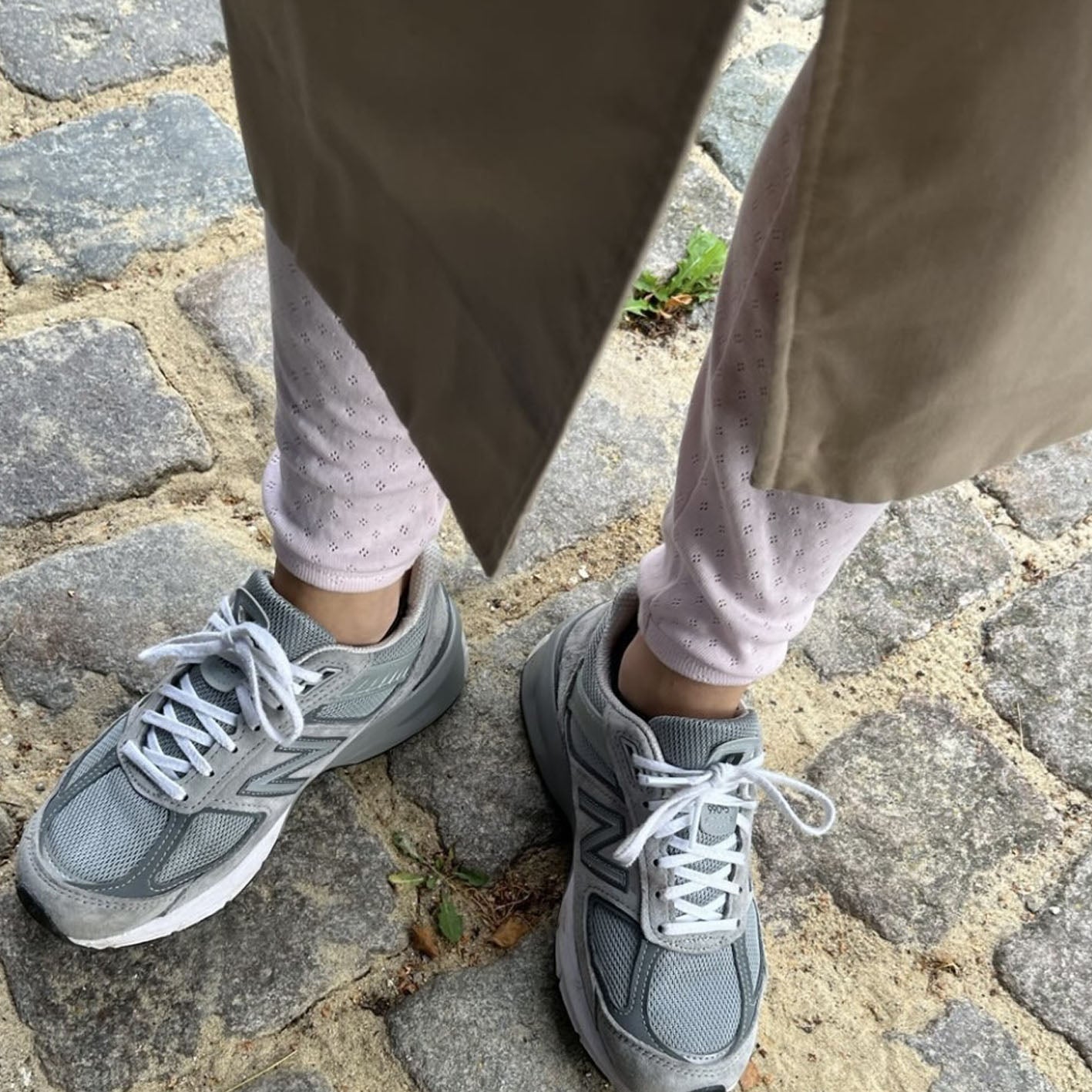 LEGGINGS // WOMEN // PALE PINK POINTELLE